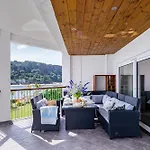 No 12 The Salcombe