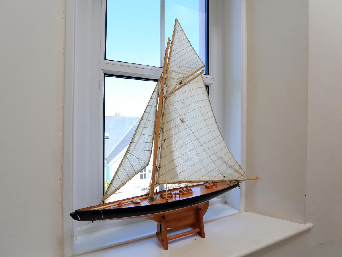 Wedgwood Salcombe