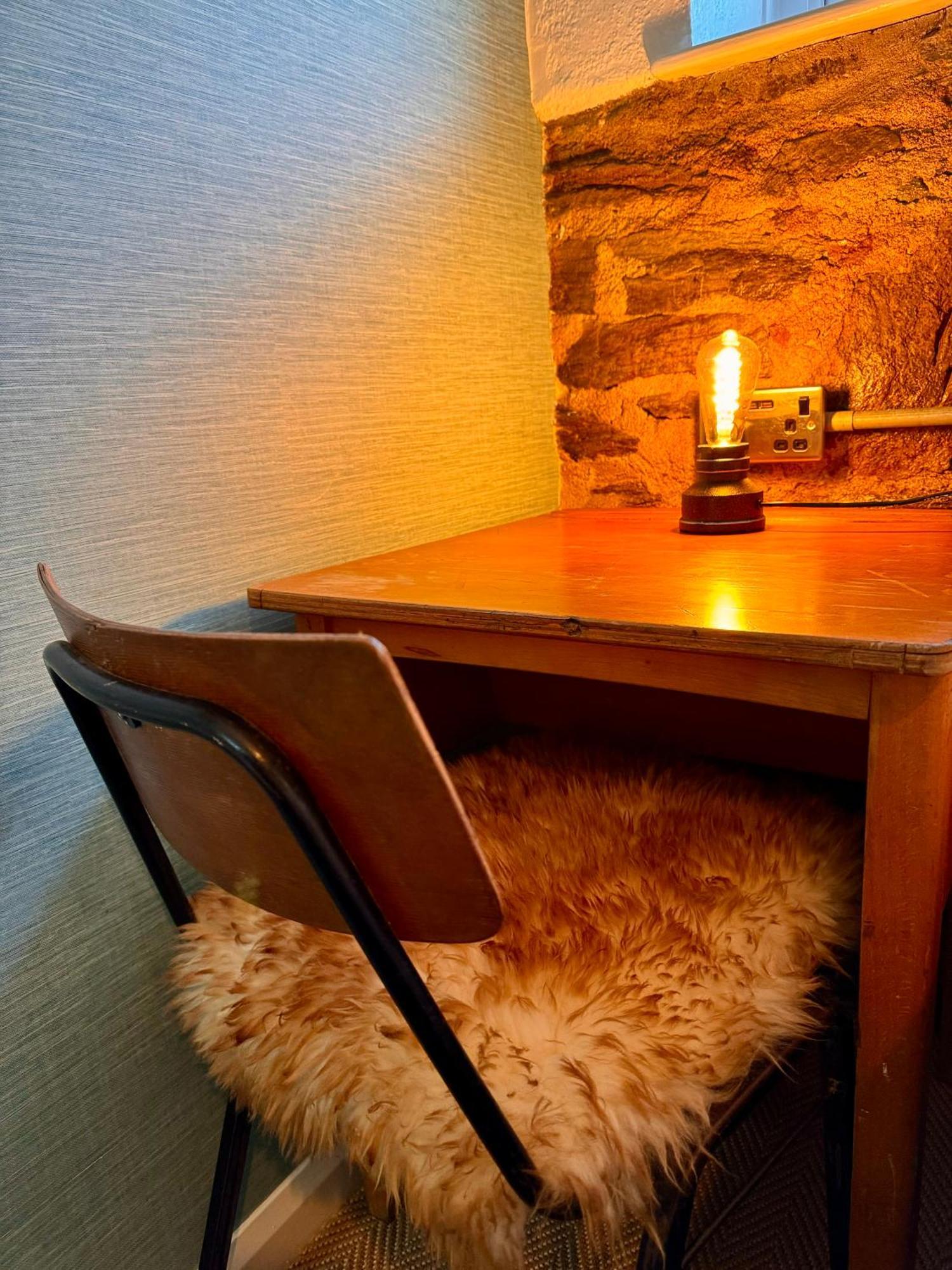 Brightham House - Exclusively For Adults Bed & Breakfast