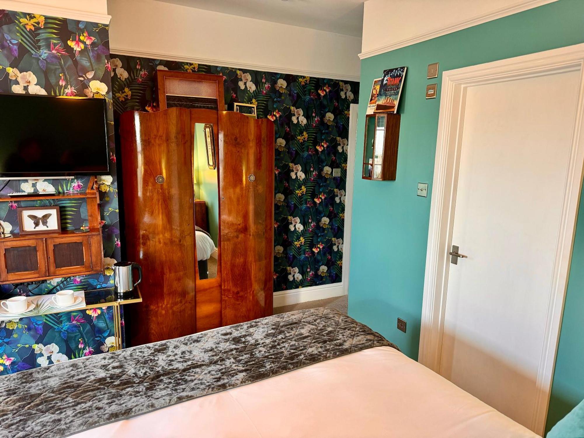 Brightham House - Exclusively For Adults 5* Salcombe