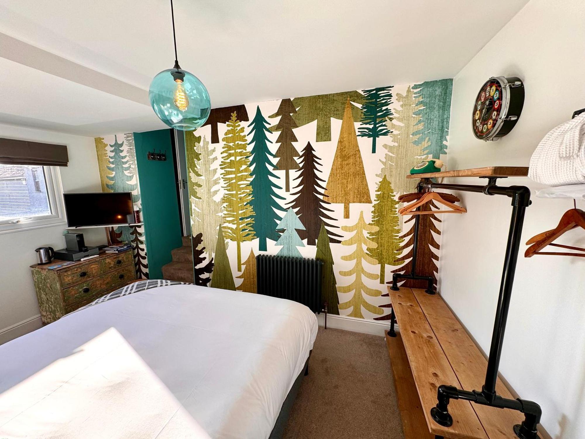 Brightham House - Exclusively For Adults Bed & Breakfast 5*