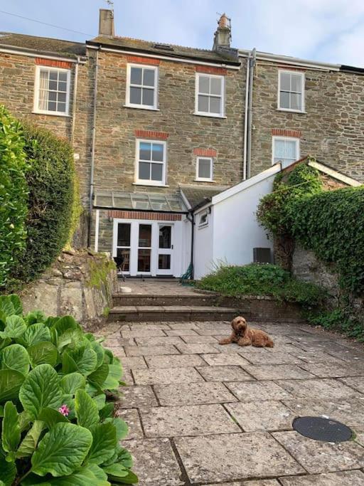18 Church Street * Salcombe