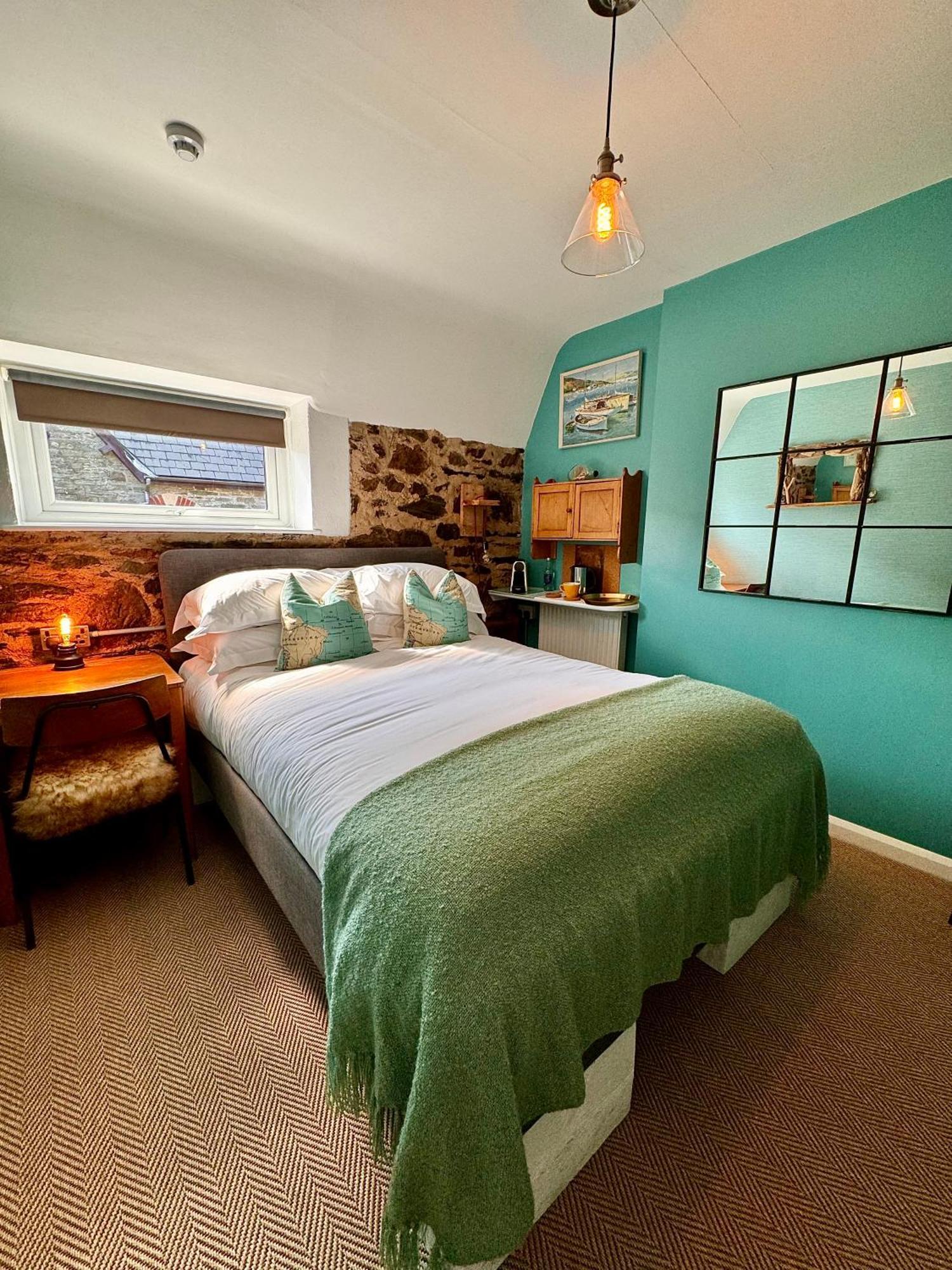 Brightham House - Exclusively For Adults 5*
