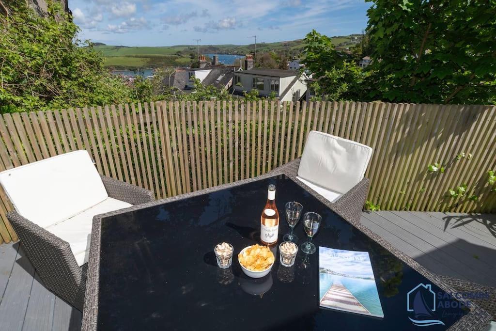 The Hideout-boutique Cabin, Estuary View & Parking Salcombe