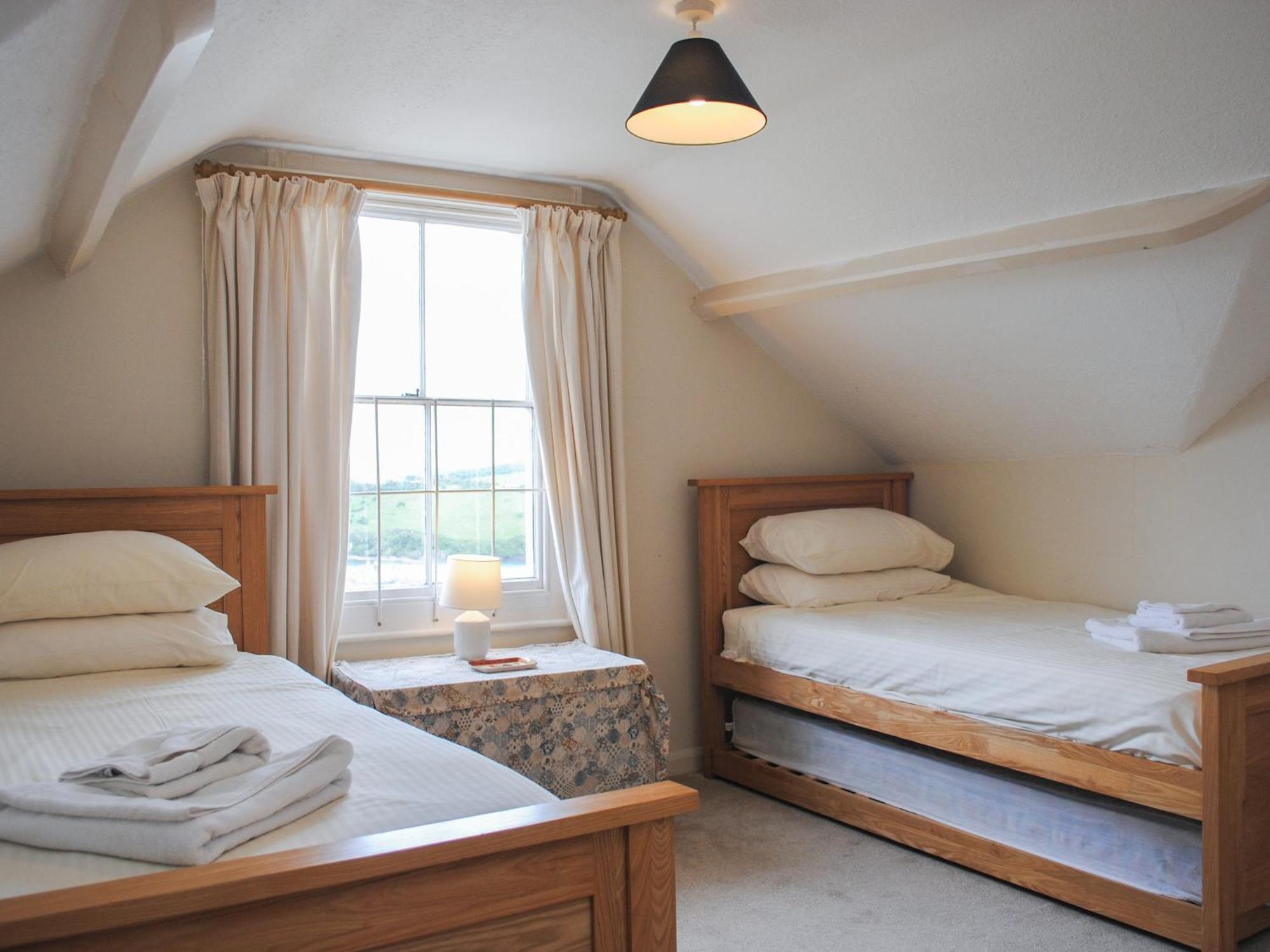 7 Glenthorne House Salcombe
