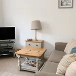 3 Moult Farm Cottage