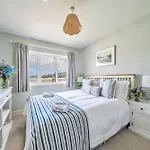 No 1 The Salcombe