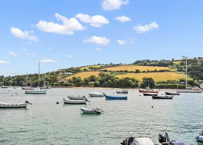 No 12 The Salcombe