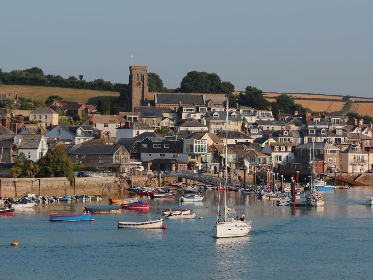 14 Combehaven *