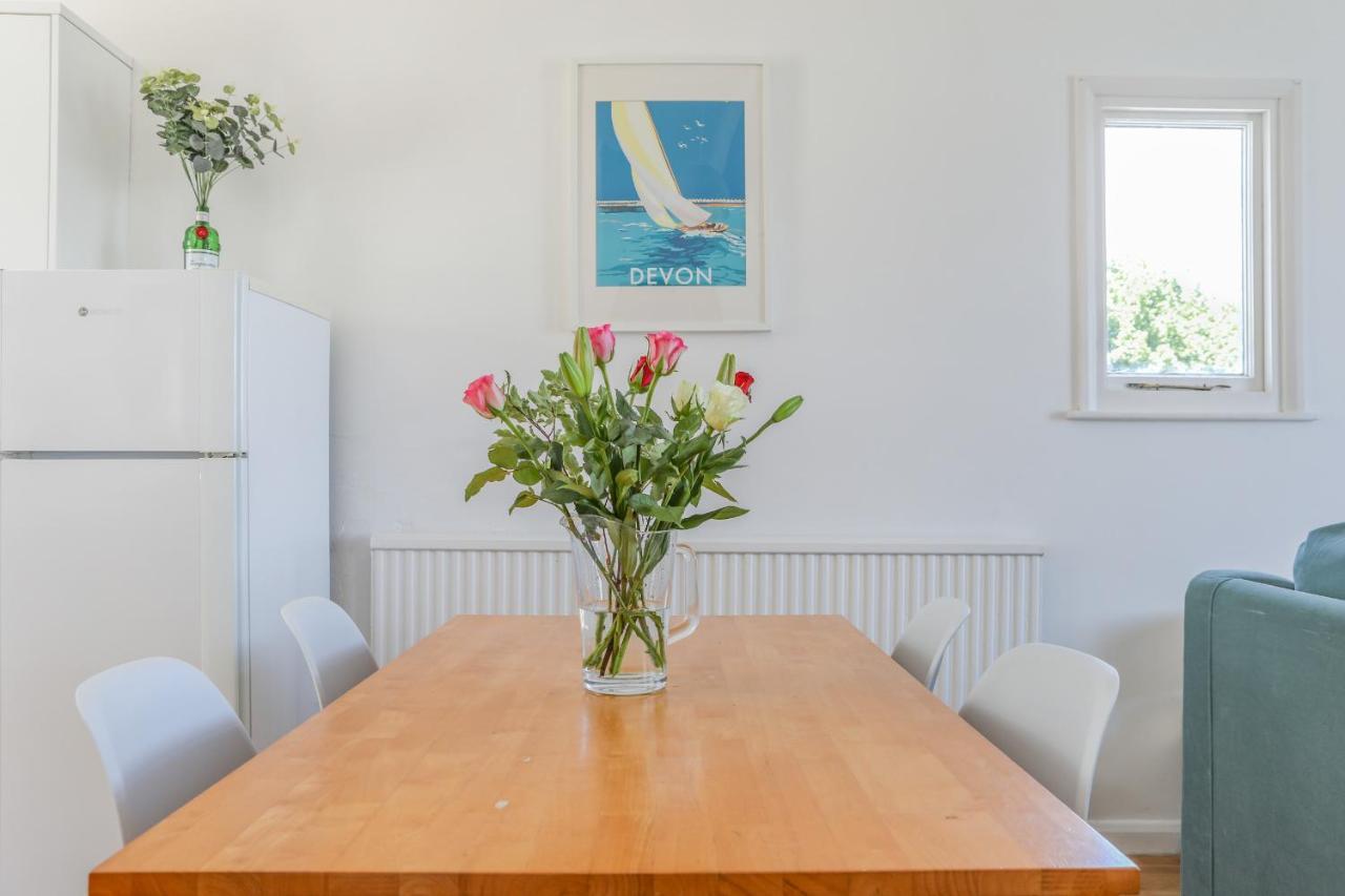 4 Glenthorne House