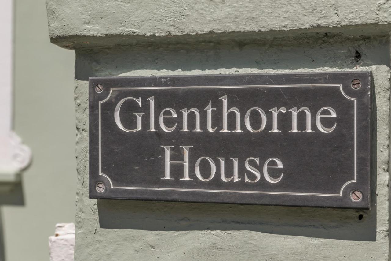 4 Glenthorne House Apartment