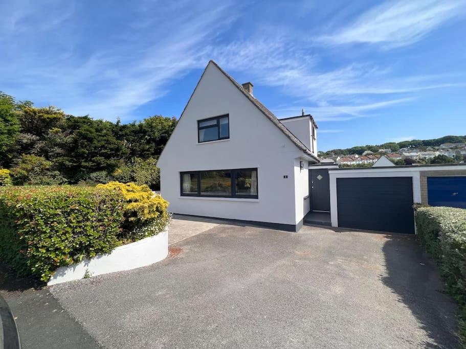Holiday home Little Hill - A Hidden Gem