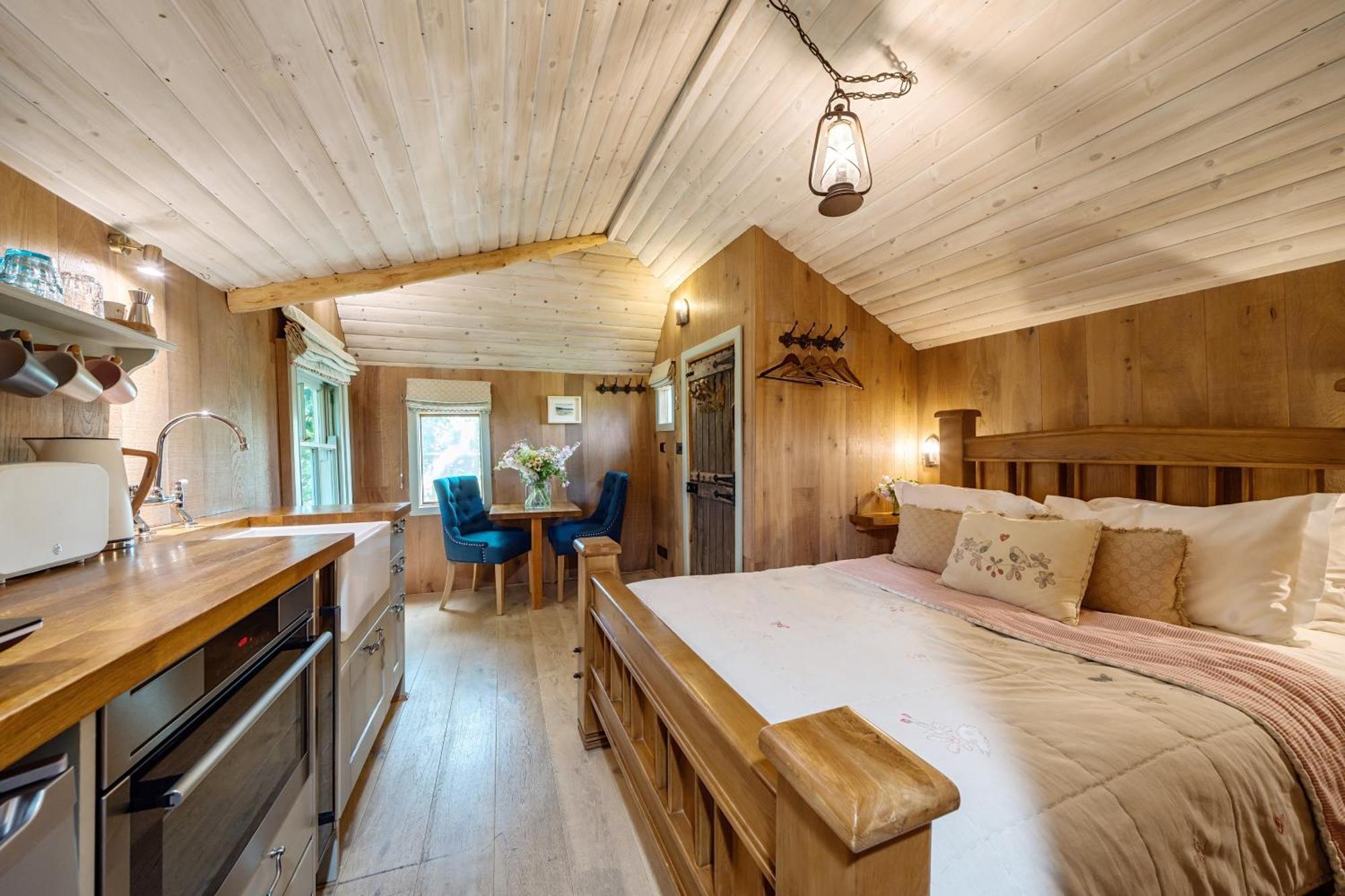 The Treehouse At Farm *