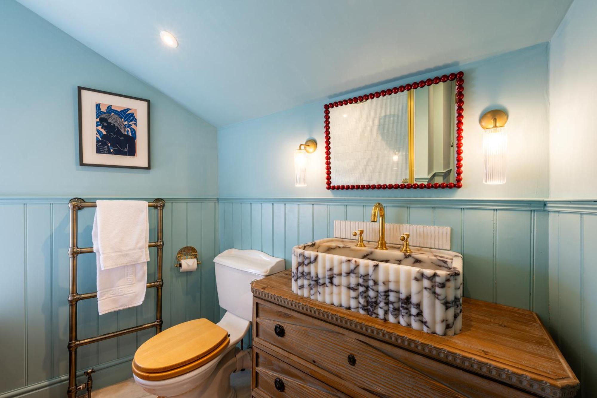 Beautiful House And In * Salcombe