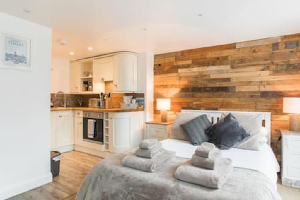 Delightful House With Panoramic Views * Salcombe