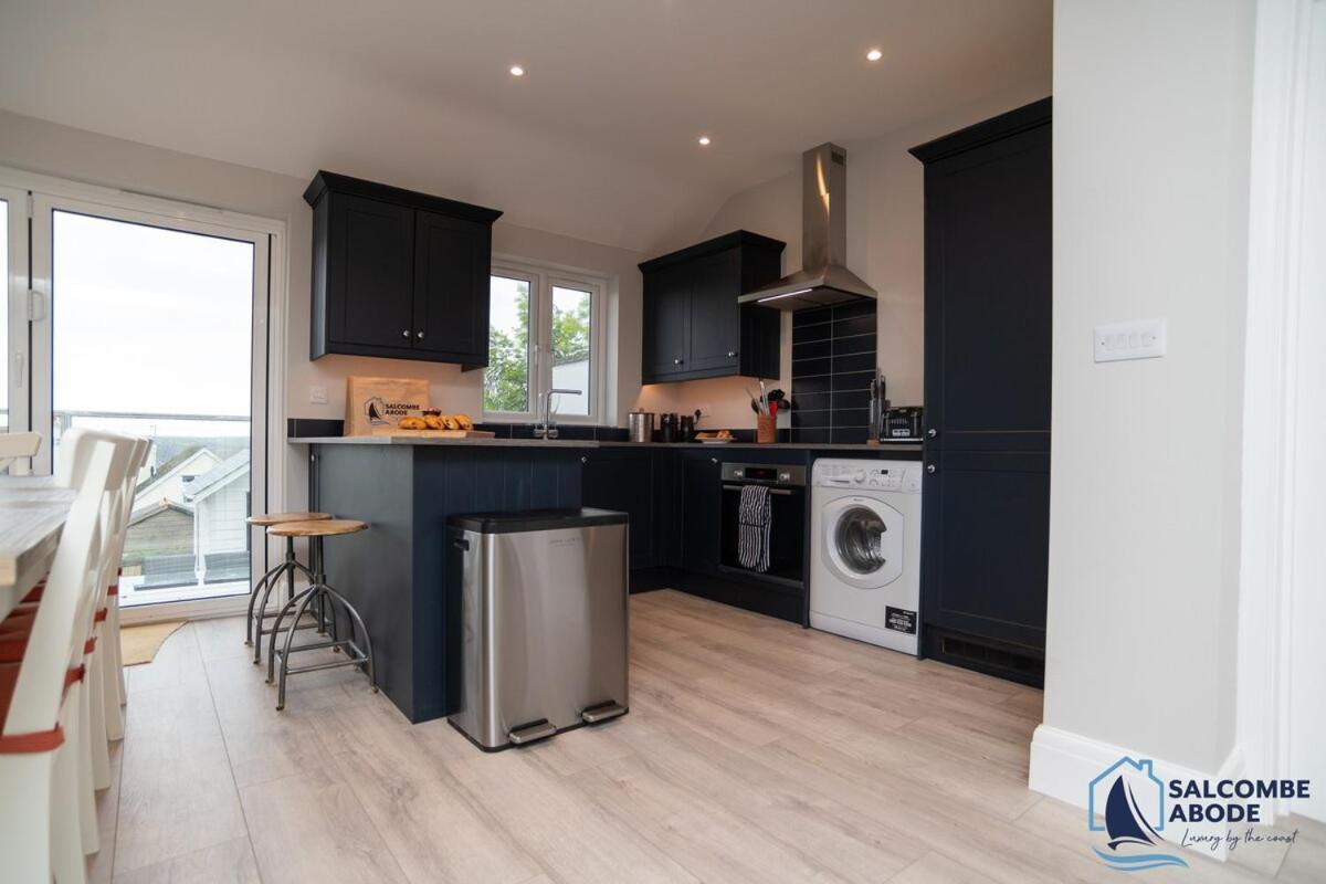 Stylish Sanctuary - Estuary Views - Outside Space * Salcombe