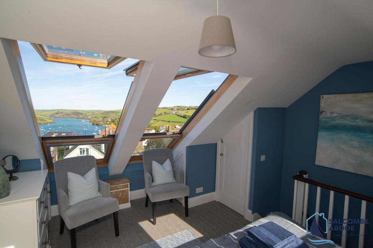 Stylish Sanctuary - Estuary Views - Outside Space *
