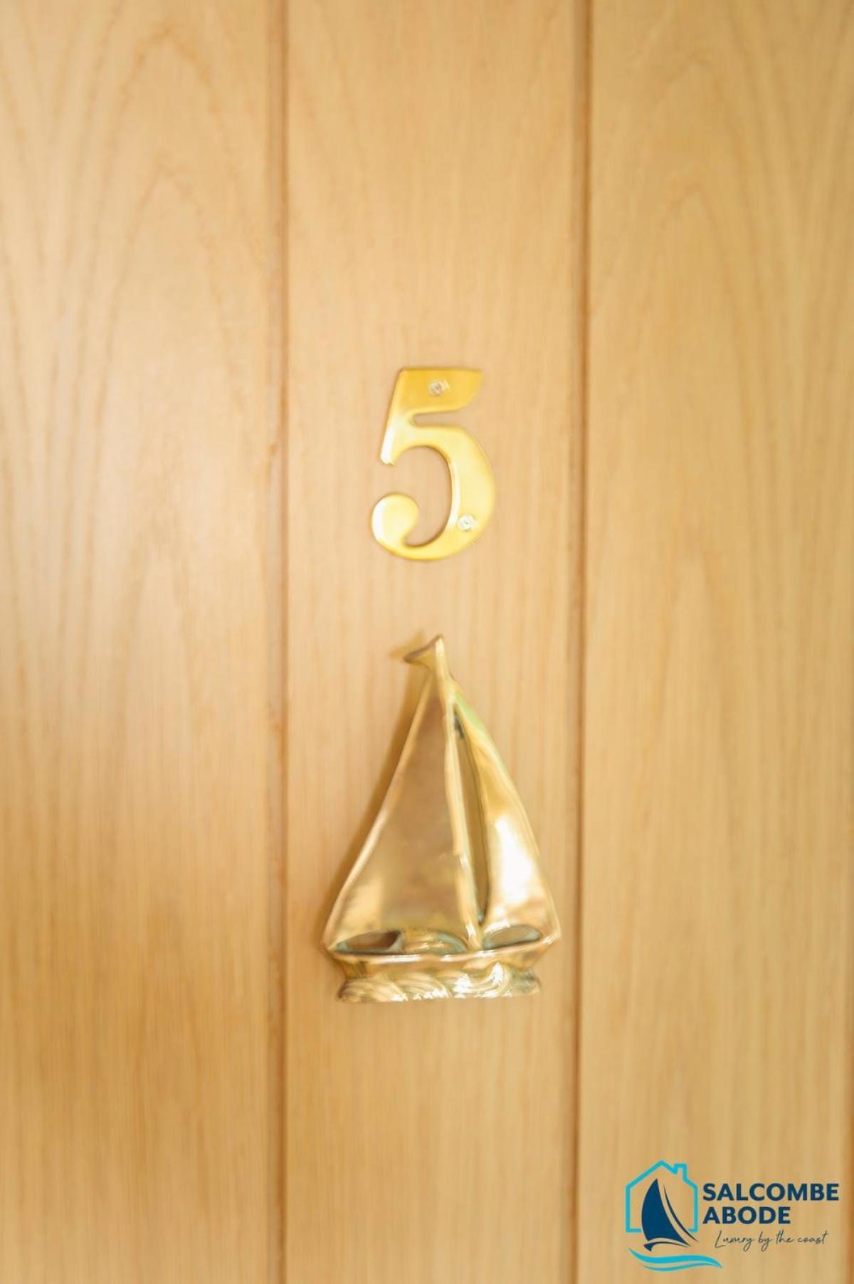 Apartamento 5 Glenthorne-cosy Retreat - Harbour View & Parking
