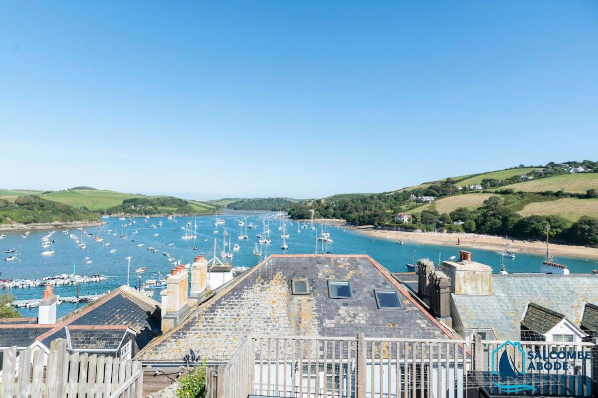 Absolute Heart Of - Estuary Views, Sauna, Hot Tub *