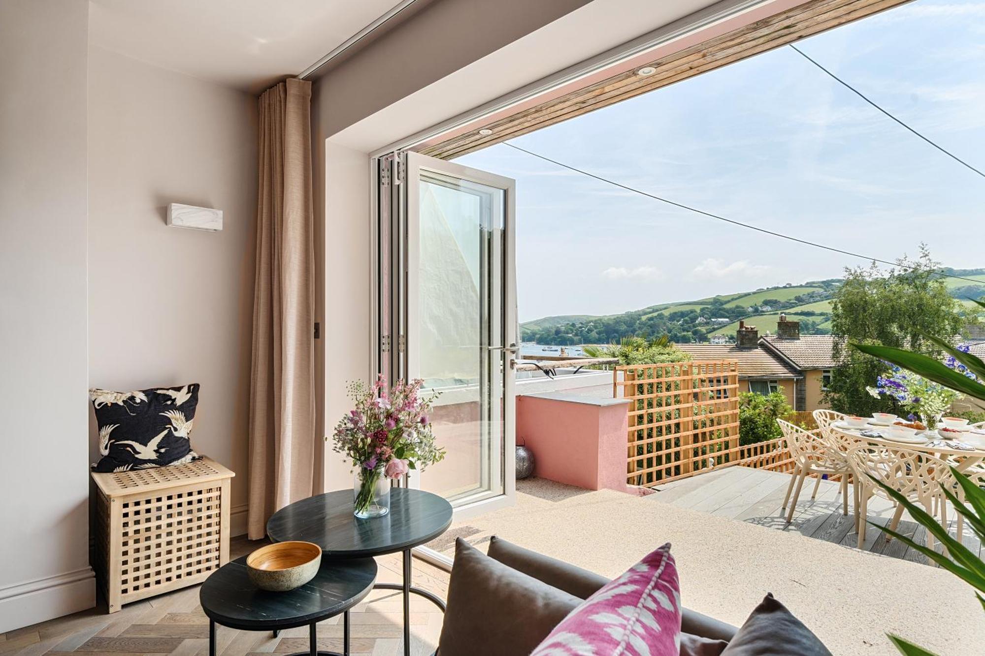 Knots Landing, Apartamento Salcombe