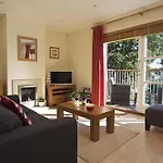 1 Combehaven