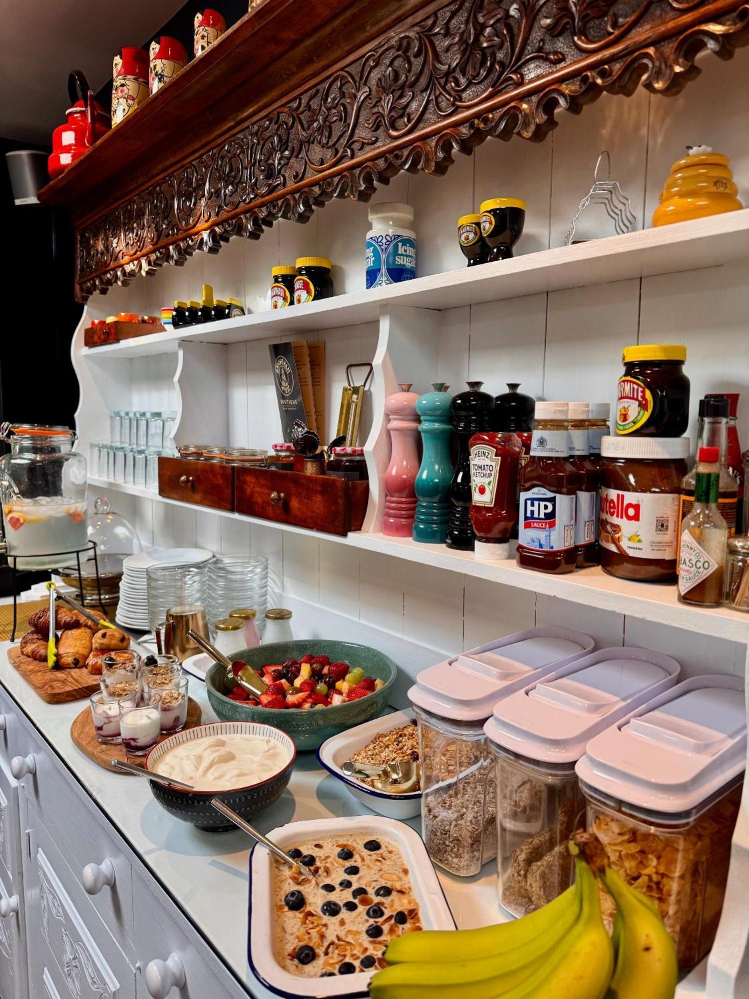 Brightham House - Exclusively For Adults Bed & Breakfast