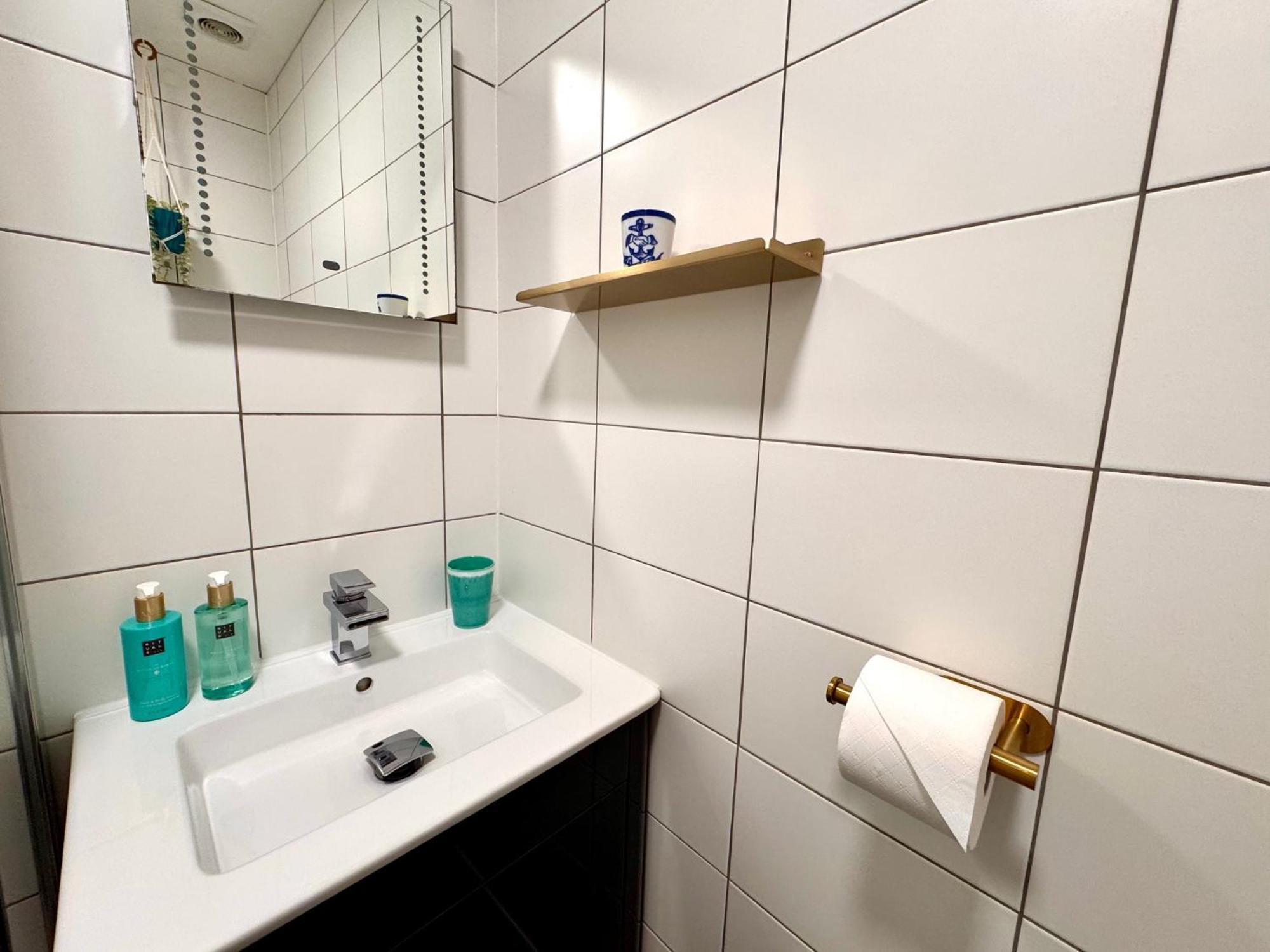 Brightham House - Exclusively For Adults 5*